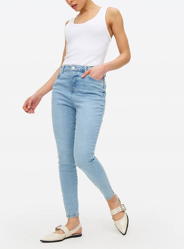  Light Rinse Denim Sculpt Skinny Jeans 22R